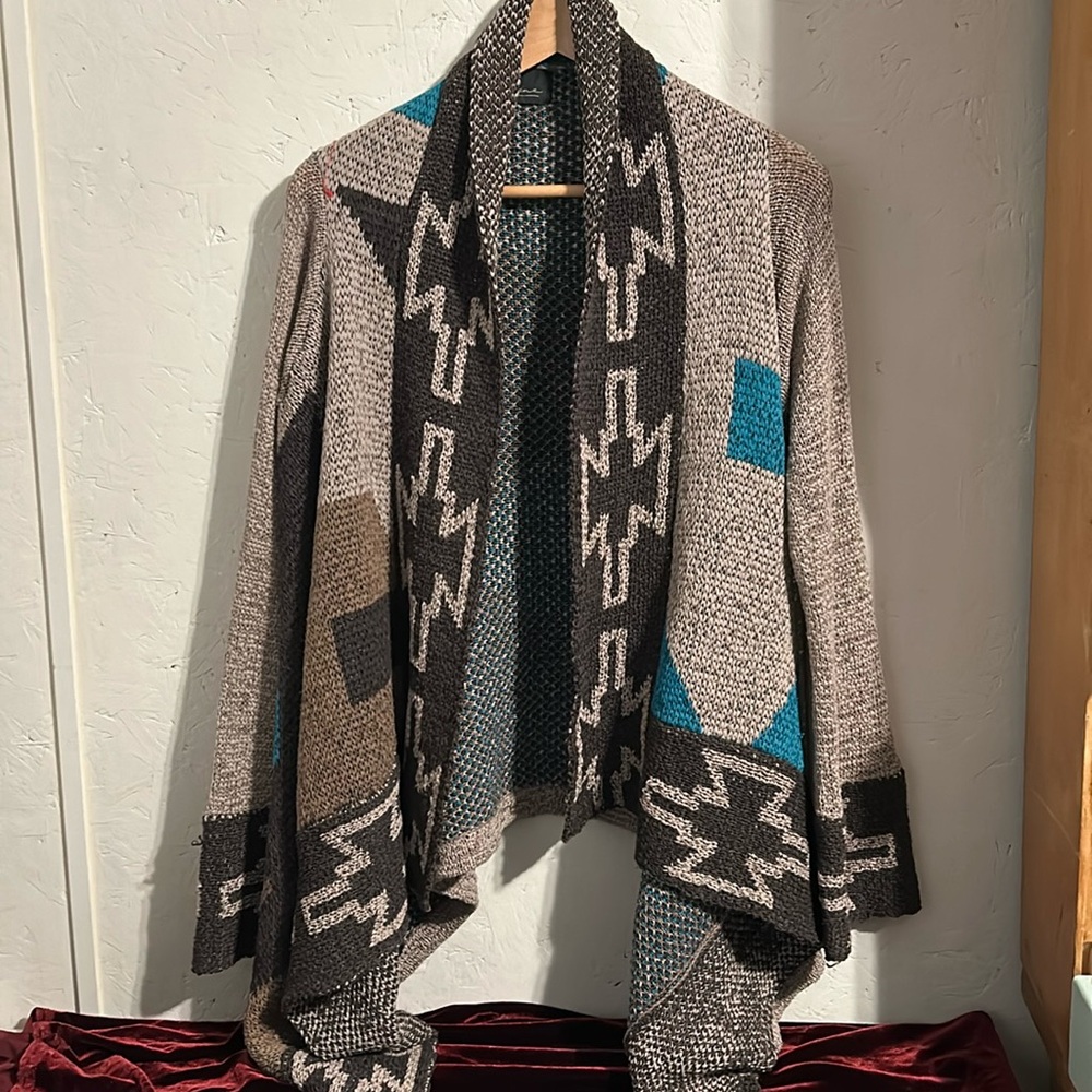 Line the label drape cardigan sweater